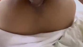 大鸡巴无套抽插男同志全程打桩猛操屁眼白色的浆水哗啦啦的流视频