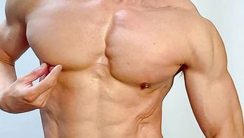 正装西装男同志手淫撸管打手枪用手接住精液放进嘴巴里吞精gv视频