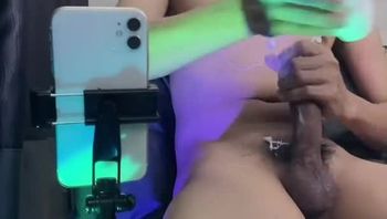 厦门天菜超帅男同志自慰打飞机满脸享受陶醉表情射出精液男男视频