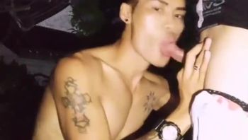 篮球体育生队长男同志刚打完篮球就来无套干基友骚屁眼还大赞基友很帅气骚气冲天gv视频