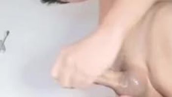 篮球体育生队长gay大屌暴力后入狂操队友骚屁眼后被队友口爆吞精贱态勾魂视频