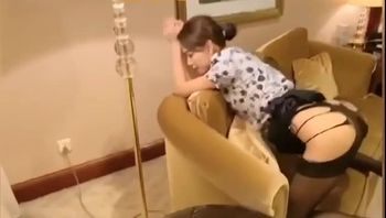 空姐制服御姐ts伪娘被金主男同志的粗壮阳物狠狠抽插骚屁眼疯狂爆菊无套内射视频