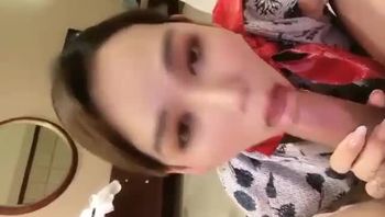 这是空姐制服吗？很漂亮的ts人妖被金主男同志猛操骚屁眼疯狂爆菊骚态毕露视频