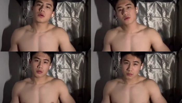 广州某大学鲜肉大学生男同志半夜宿舍骚浪自慰嘴里叼着自己的骚内裤疯狂撸管极致淫靡gv视频