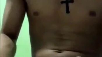 东南亚推特网红精神小伙男同志淫荡发骚疯狂撸屌打飞机骚态尽显视频