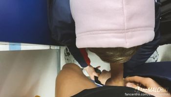 两男男情侣男同志在商场服装店的更衣室里激情做爱大鸡巴猛烈爆菊骚气冲天视频