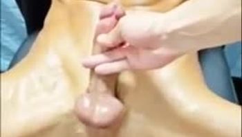 大长肉棒肌肉男男同志被一起健身的兄弟疯狂撸鸡巴鸡鸡调教骚气爆棚男男视频