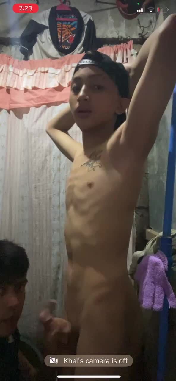 菲律宾小鲜肉高中生男同志被基友大肉棒疯狂爆菊肛交高潮视频