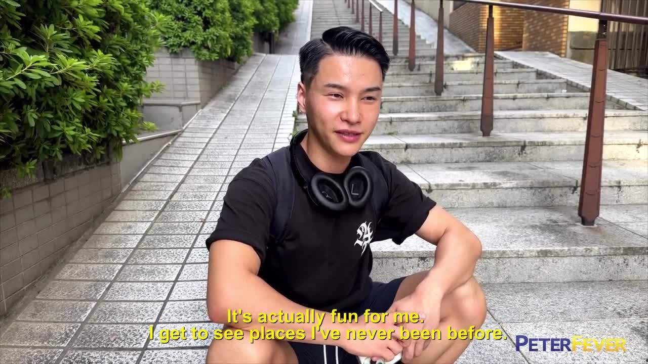 足球体育生男同性恋居家自拍骚浪自慰疯狂撸大肉棒骚气尽显视频