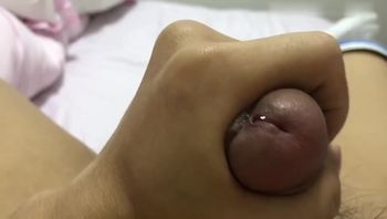 小白袜体育生大学生男同志居家自拍骚浪自慰疯狂撸大屌骚气尽显gv视频