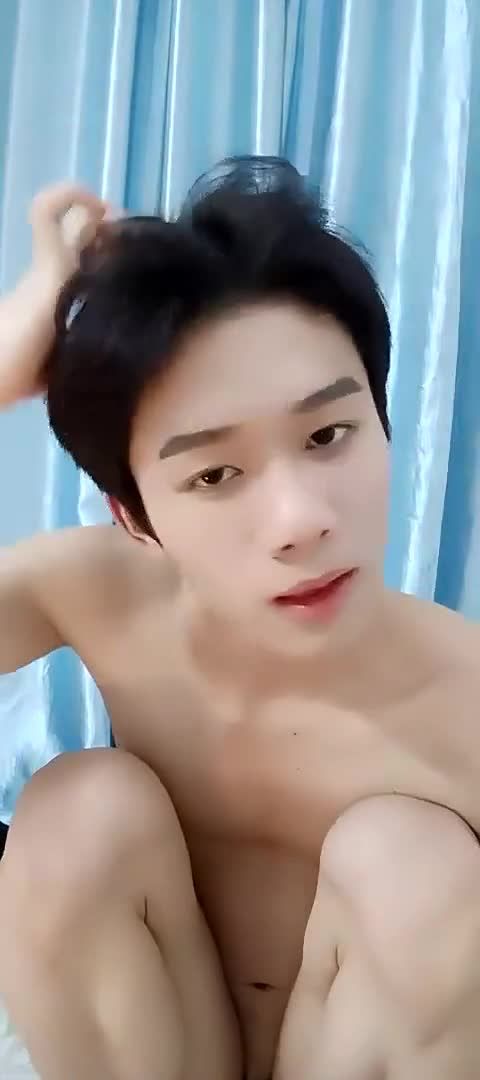 剑眉星目高中生小鲜肉gay居家骚浪自慰疯狂打飞机骚态尽显视频