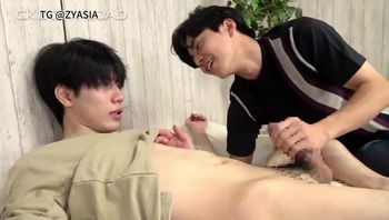 舌吻缠绵口交毒龙舔菊高颜值日本gay兄弟淫荡调情喷尿GV视频