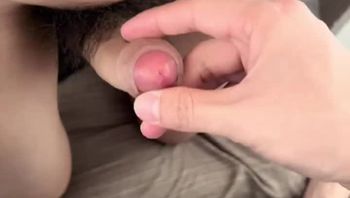 小奶狗初中生被金主男同志调教疯狂舔舐大鸡巴无套爆菊骚气尽显视频