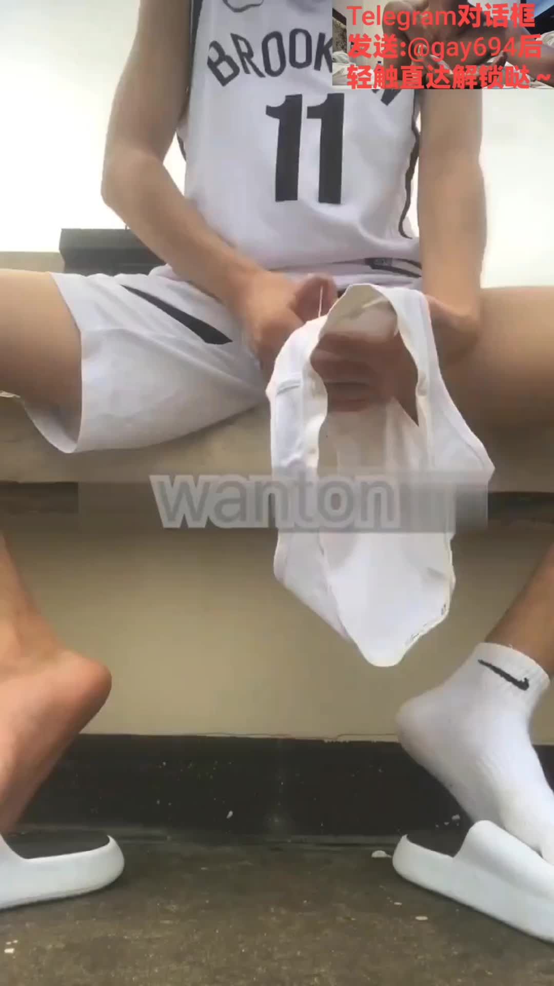 体育生初中生男同性恋居家自拍骚浪自慰疯狂撸肉棒骚气爆表视频