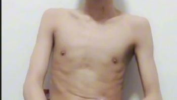 紧身裤初中生男同性恋居家自拍骚浪自慰疯狂撸鸡巴骚气爆棚视频