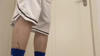 福建某初中学校初中生男同性恋骚浪自慰疯狂撸鸡巴贱态尽显视频