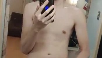 短发大学生ts伪娘居家对镜自拍骚浪自慰疯狂撸屌贱态尽显视频