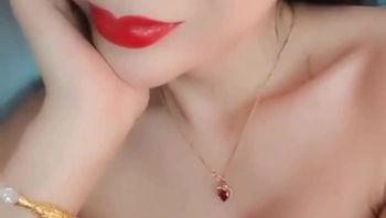 台湾甜美ts人妖与大叔男同志激情玩乐调教男同志舔脚骚气爆棚视频