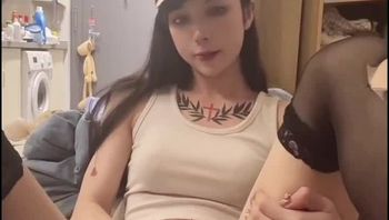 推特网红可爱萌妹ts伪娘居家自拍骚浪自慰疯狂打飞机视频