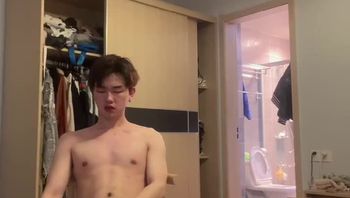 粉嫩龟头淫荡初中生男同志居家自拍骚浪自慰疯狂撸肉棒贱态尽显视频