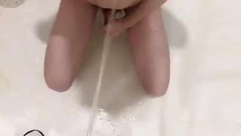 细狗初中生被男同志主人叫到酒店调教撸屌视频