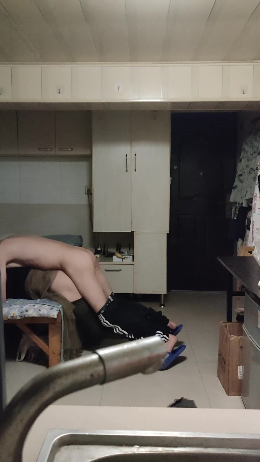 醉酒猛男大叔与TS伪娘阿红激情做爱视频