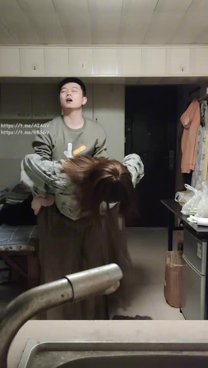 精神小伙男同志大肉棒猛操ts伪娘南京红姐骚屁眼疯狂爆菊肛交高潮视频